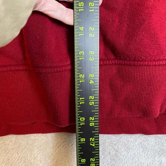 Reebok Mens Sweatshirt Medium Red Crewneck Cotton Blend Casual Pullover Classic - Picture 4 of 9